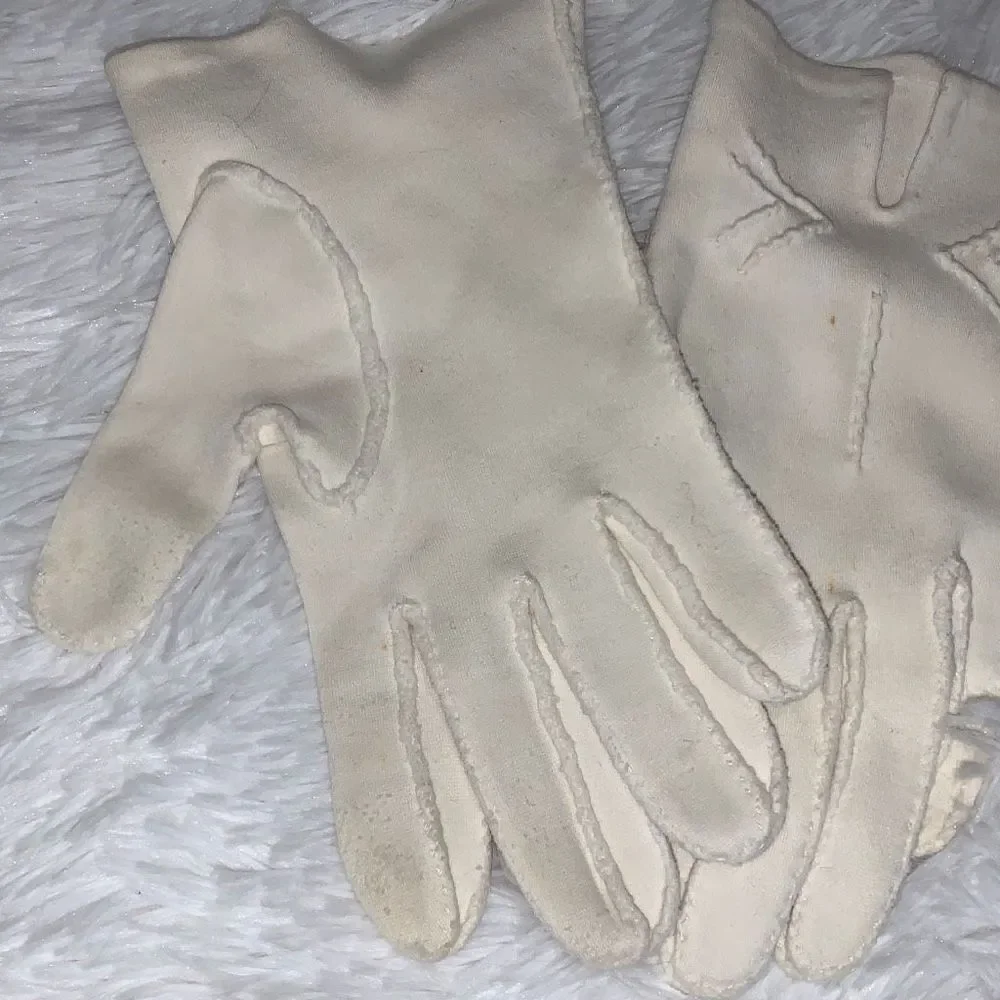 Vintage MCM‎ White Textured Gloves Size Small